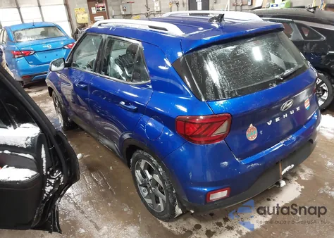 2022 Hyundai Venue Limited from USA, damaged, VIN KMHRC8A35NU171165